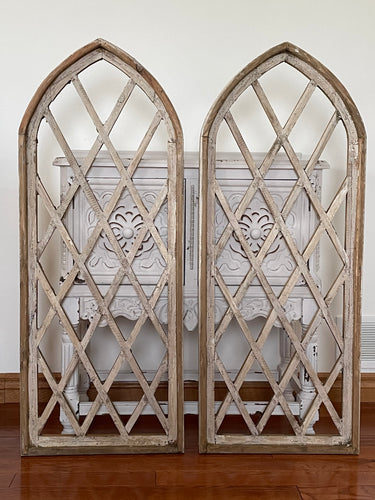Large Rustic Farmhouse Wood Cathedral Arch