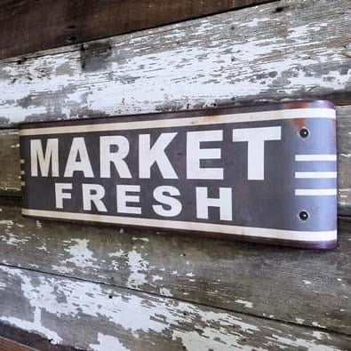 Market Fresh Curved Metal Wall Decor