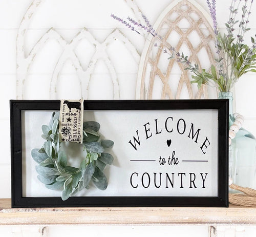 Welcome To The Country Farmhouse Wall Decor Sign Including Wreath