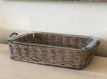 Load image into Gallery viewer, Farmhouse Glass Baking Dish With Basket