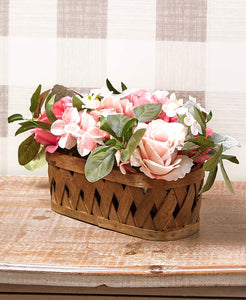 Farmhouse Floral Table Decor
