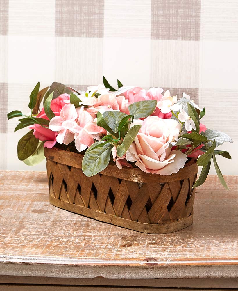 Farmhouse Floral Table Decor