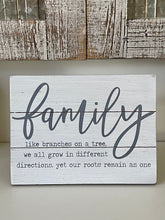 Load image into Gallery viewer, Family Wood Table Decor