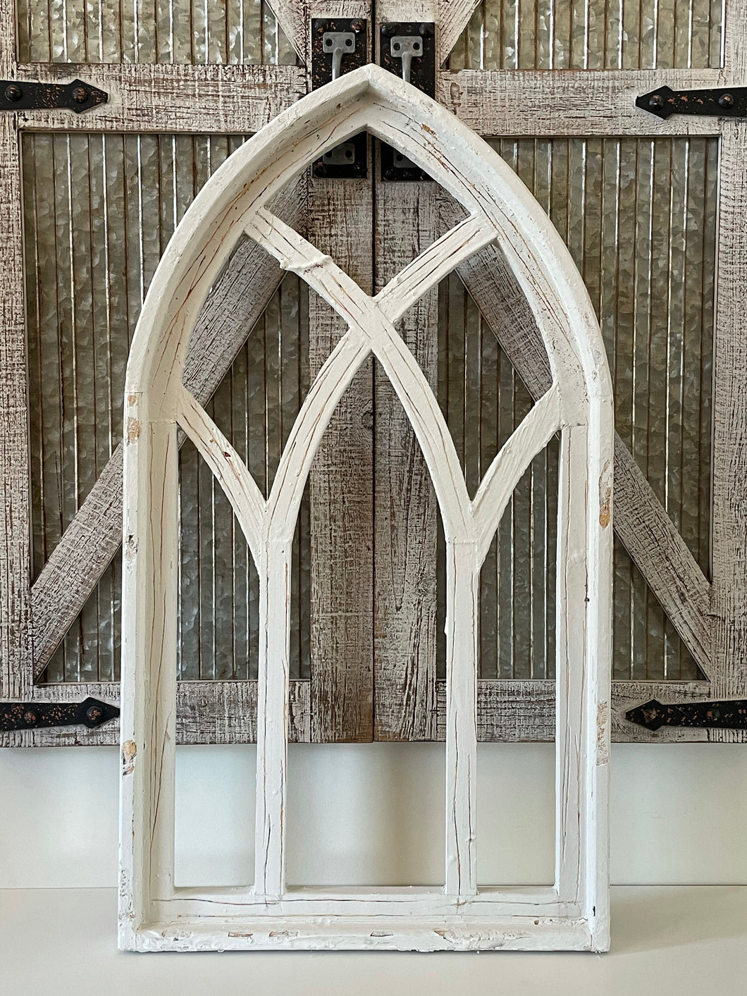 Distressed Open Arch Wood Wall Decor