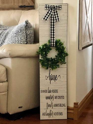 Home Wall Decor Including Wreath